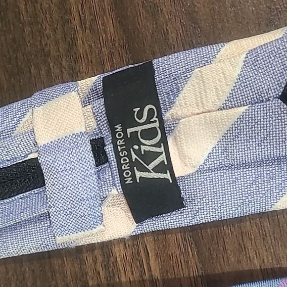 👔Kids Bundle Deal of 3 ties and 1 Bow tie👔 - Picture 3 of 10